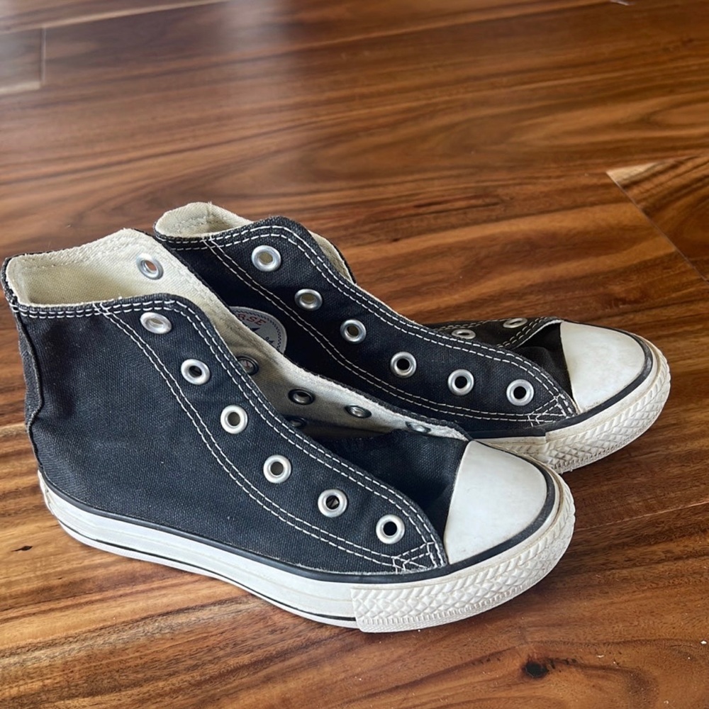 Kids hightop converse